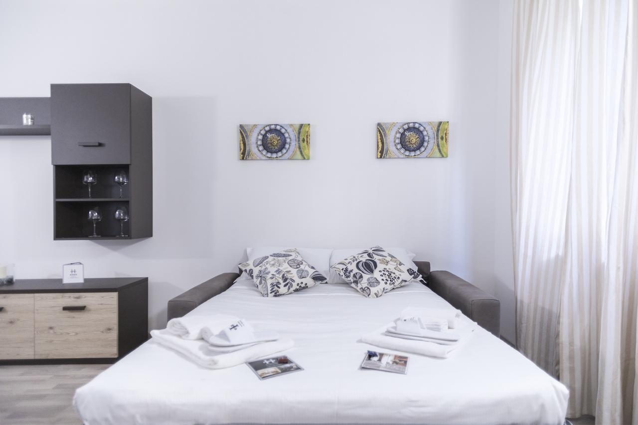 Hemeras Boutique Homes - City Center Design Flats Milan Exterior photo